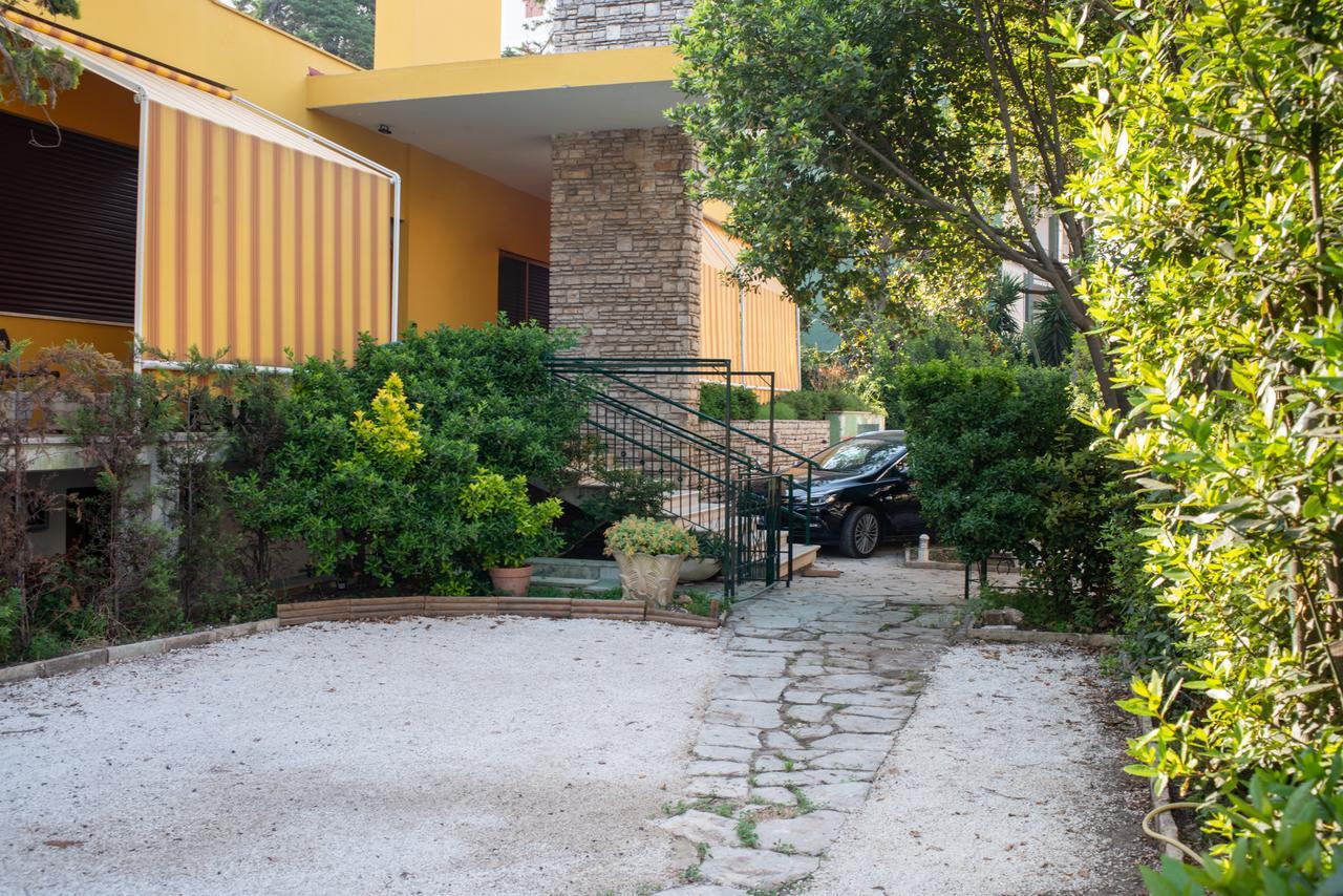 Domus Salento & Con Parcheggio Privato In Loco Lecce